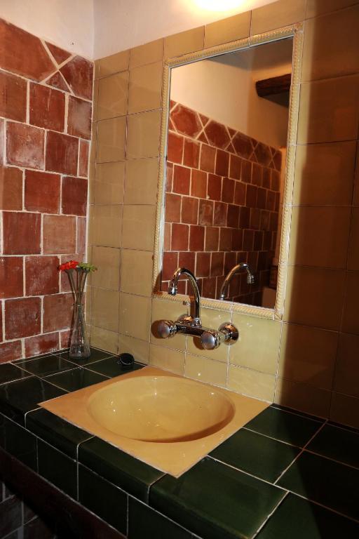Albergue Rural De Guara Alquézar Oda fotoğraf